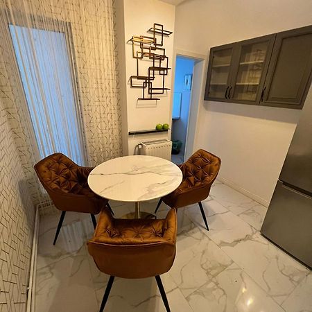 The Artist - Ultracentral Designer Apartment Bucharest Exterior photo